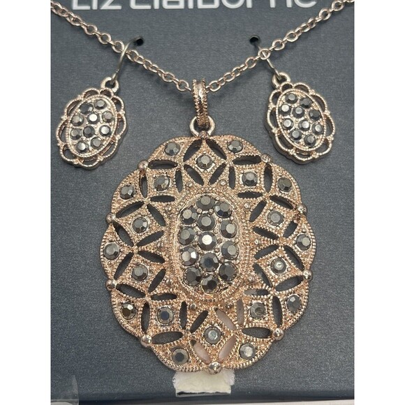 Lia Claiborne Boxed Necklace & Earring Set New - Picture 4 of 7